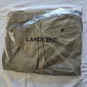 Men's Land's End no iron chino